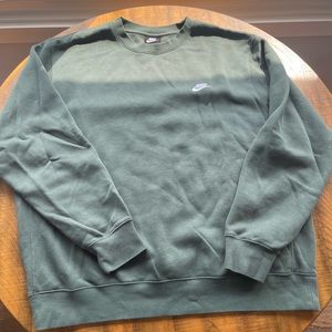 Nike Pullover Sweatshirt